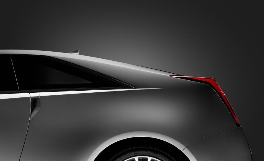  Cadillac CTS Coupe 2011 года  (фото 124 из 128)